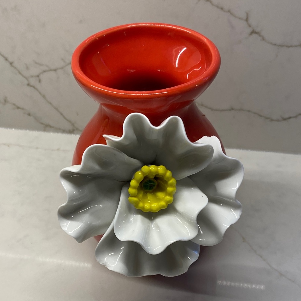 Anthropologie • Red Orange Ceramic Vase • 3D Poppy Bloom White Flower • 6” high - Picture 3 of 5
